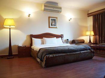 The Bmk Hotel New Delhi Eksteriør bilde