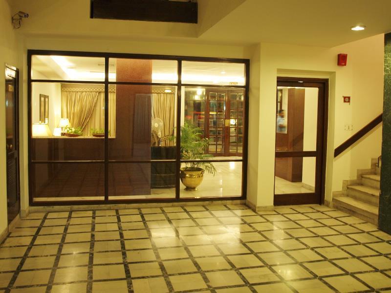 The Bmk Hotel New Delhi Eksteriør bilde