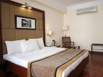 The Bmk Hotel New Delhi Eksteriør bilde